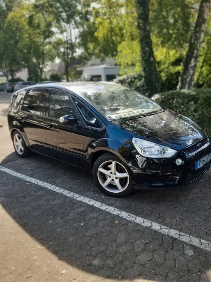 Ford S-Max