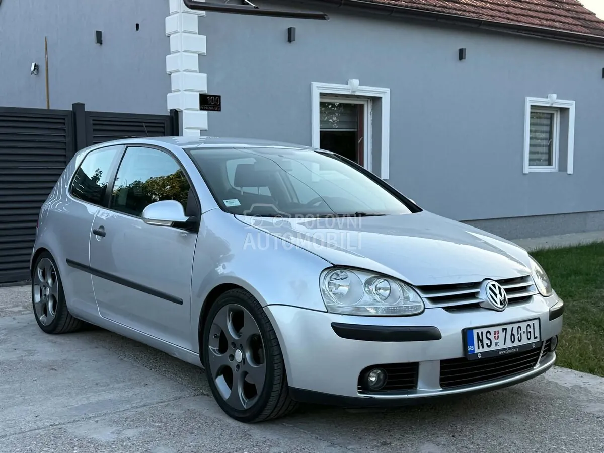 Volkswagen Golf 5 2005 photo 2