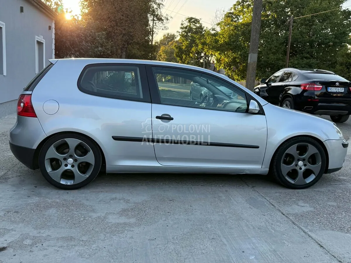 Volkswagen Golf 5 2005 photo 3
