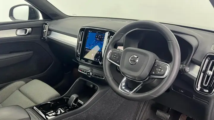 Volvo Xc40 2023 photo 4
