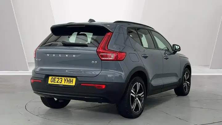 Volvo Xc40 2023 photo 2
