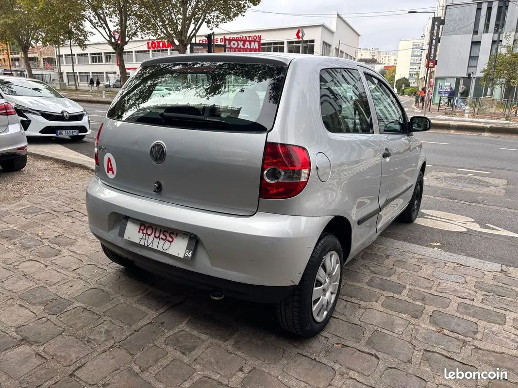 Volkswagen Fox 2006 photo 5