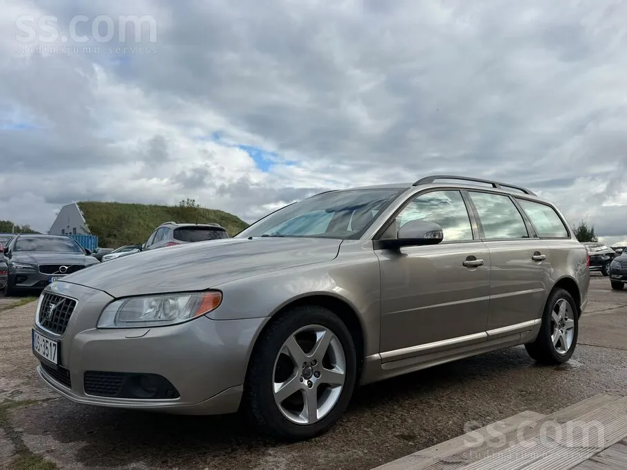 Volvo V70 2008 photo 3