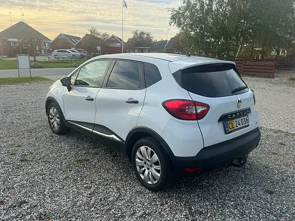Renault Captur 2015 photo 3