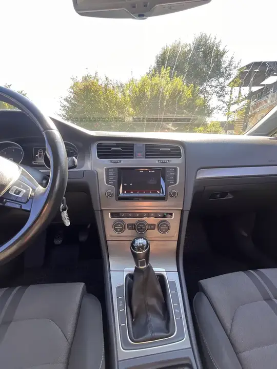 Volkswagen Golf 2013 photo 3