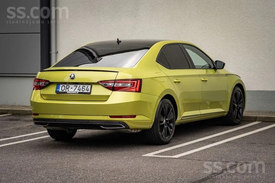 Skoda Superb 2019 photo 4