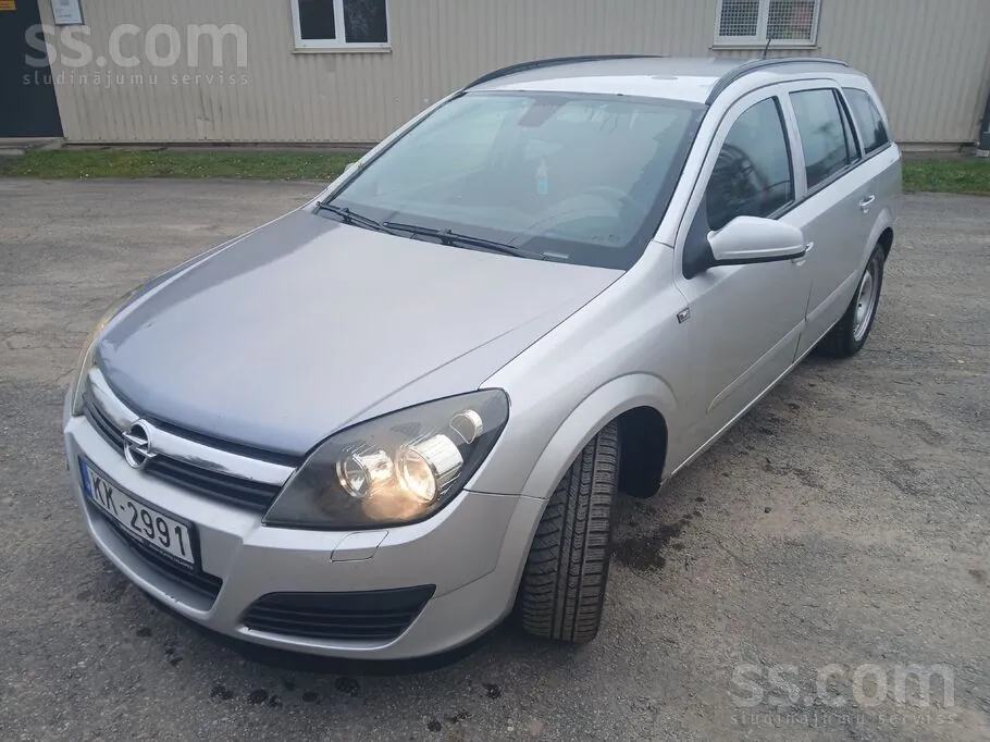 Opel Astra 2006 photo 2