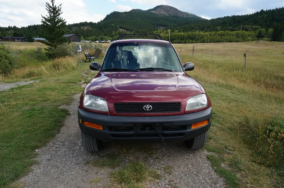 Toyota Rav4 1997 photo 2