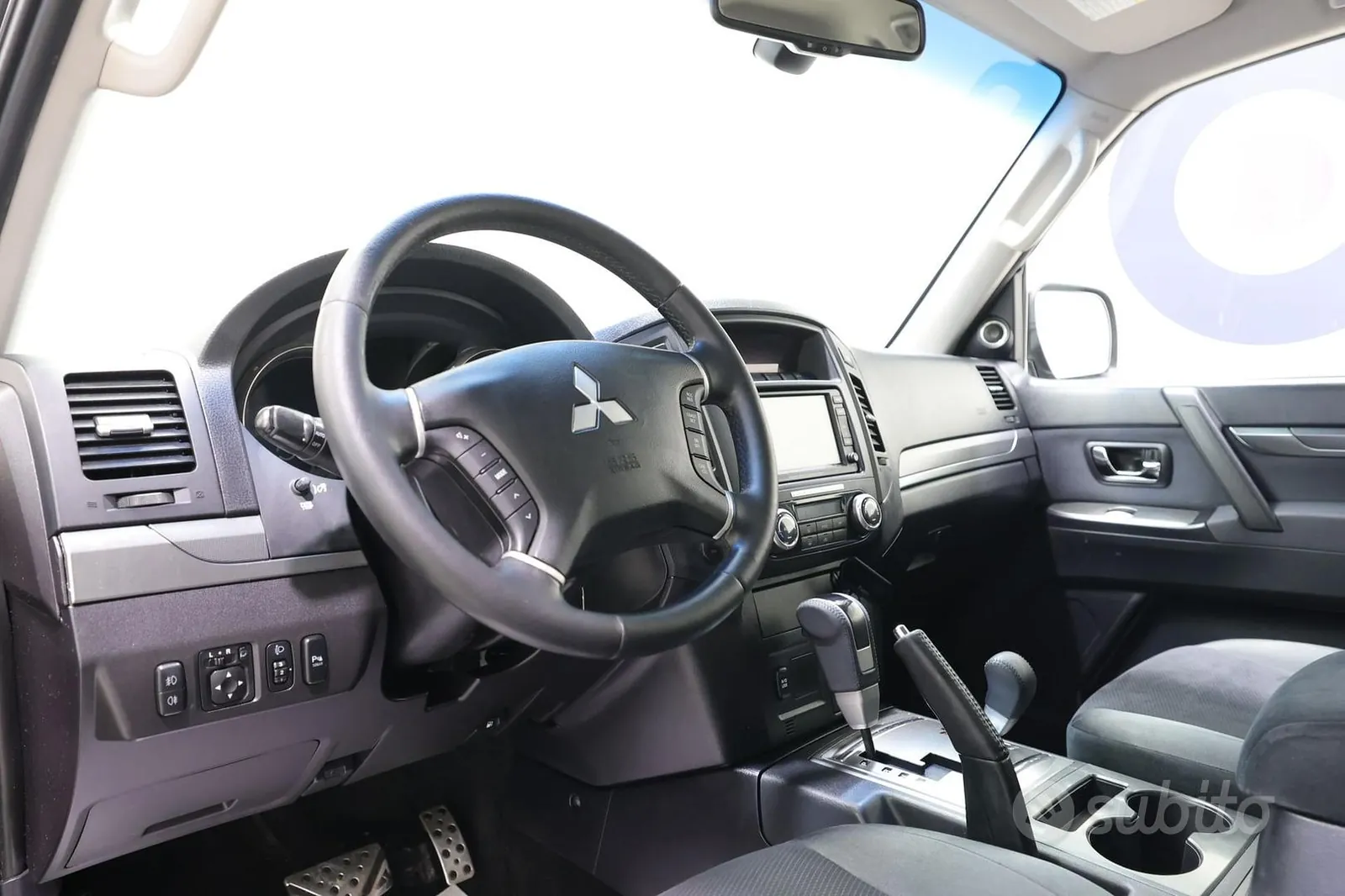 Mitsubishi Pajero 2008 photo 5