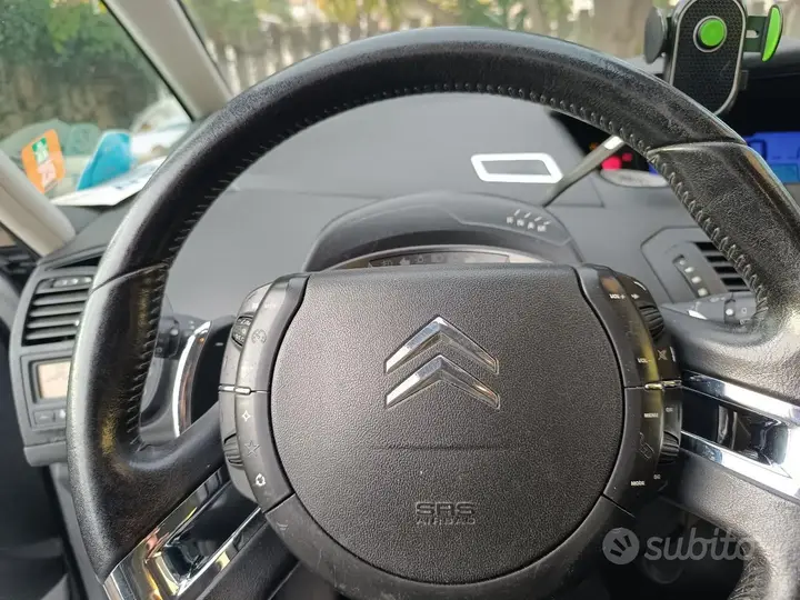 Citroen C4 Picasso 2009 photo 5