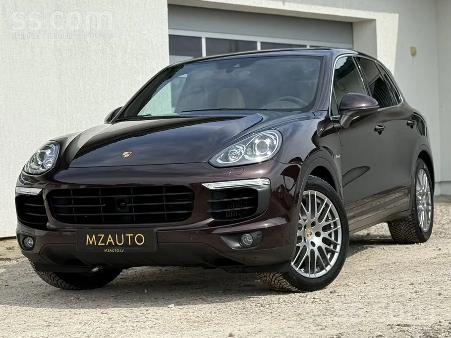 Porsche Cayenne 2014 photo 2