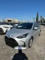 Toyota Yaris 2023 photo 3