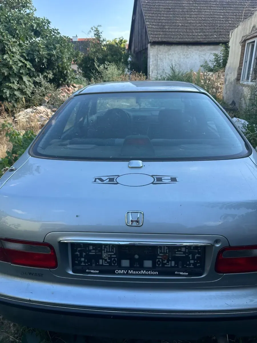 Honda Accord 1997 photo 2