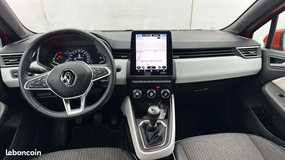 Renault Clio 2023 photo 3