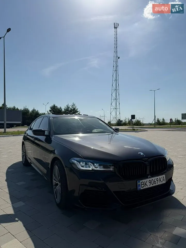 BMW 5 Series 2018 photo 4