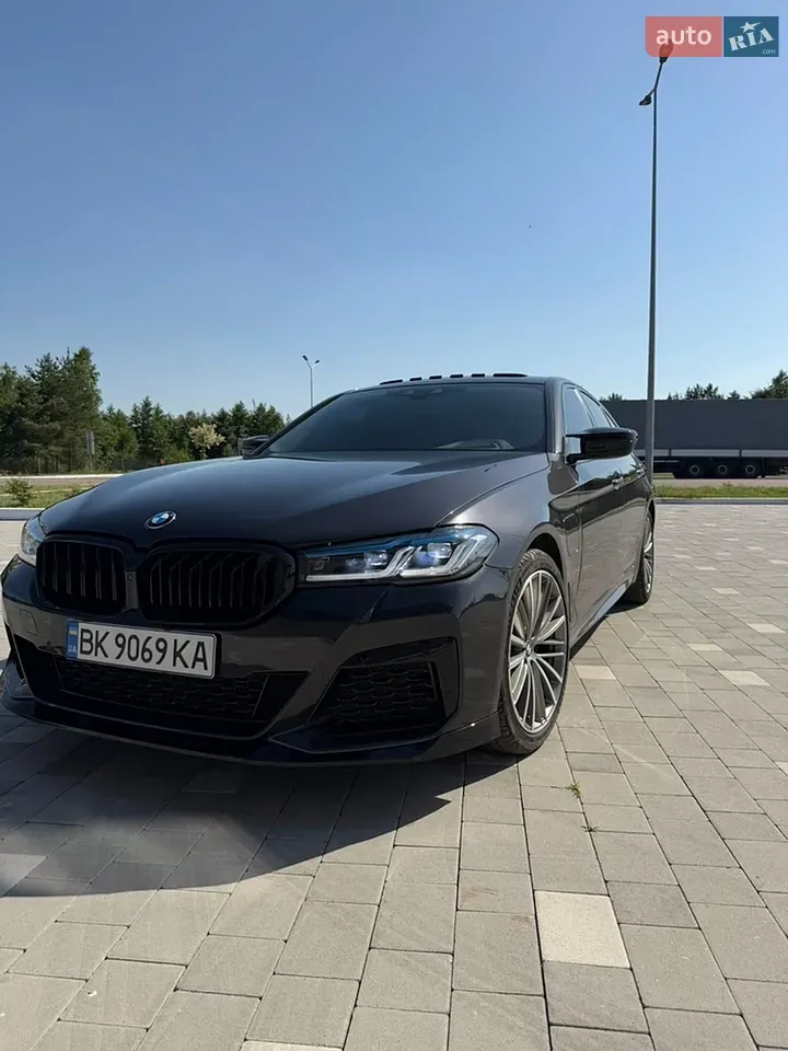 BMW 5 Series 2018 photo 5