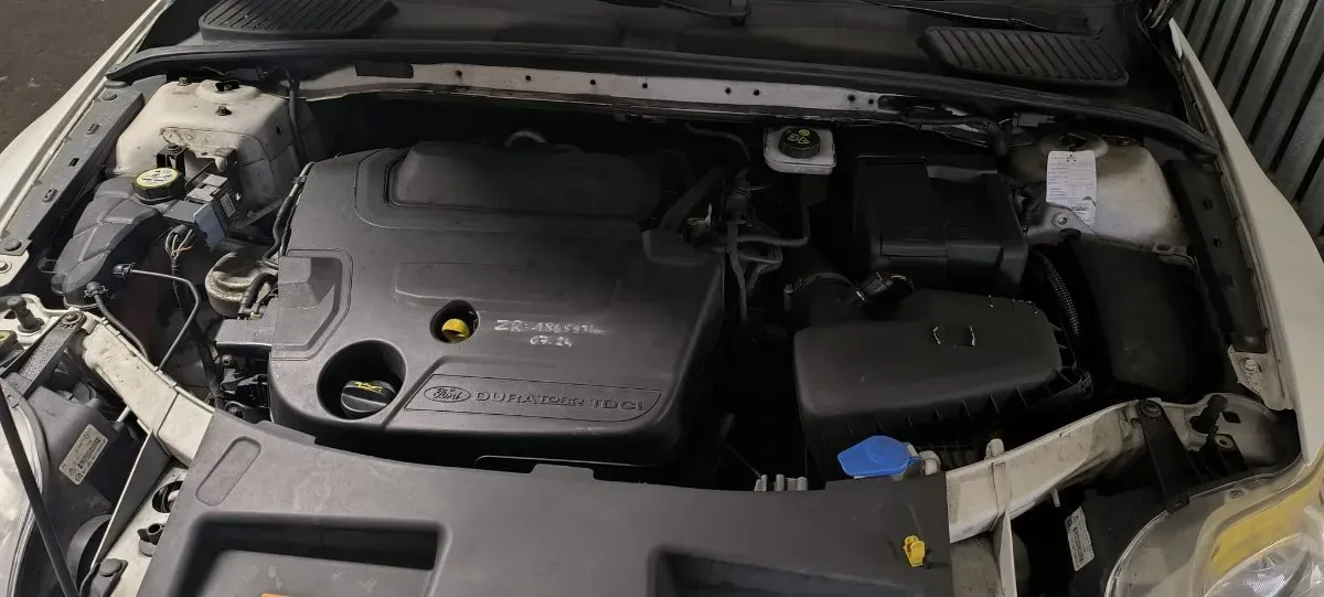 Ford Mondeo 2014 photo 3