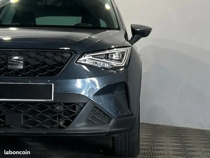 Seat Arona 2024 photo 4