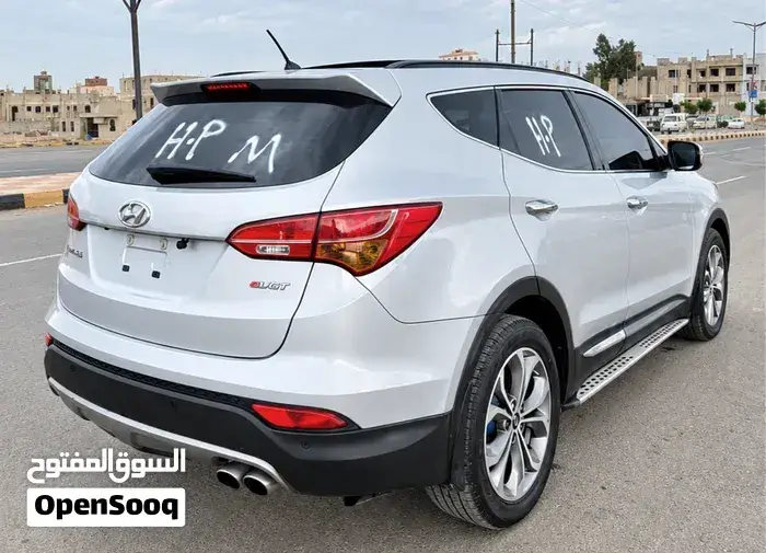 Hyundai Santa Fe 2014 photo 3