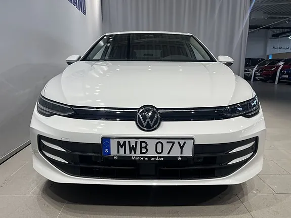 Volkswagen Golf I 2026 photo 3
