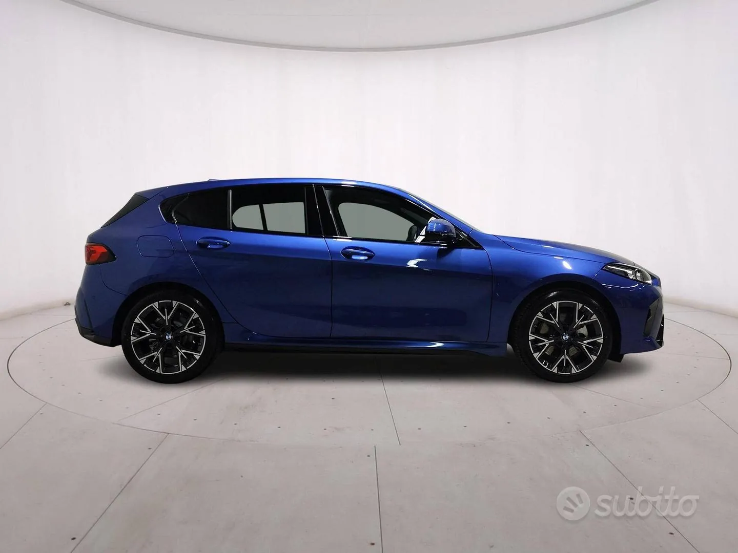 BMW 1 Series 2026 photo 4