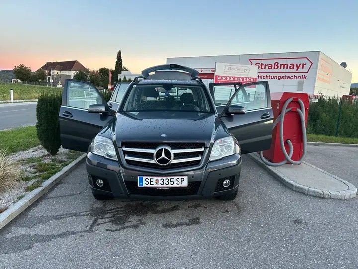 Mercedes-Benz Glk Class 2009 photo 2