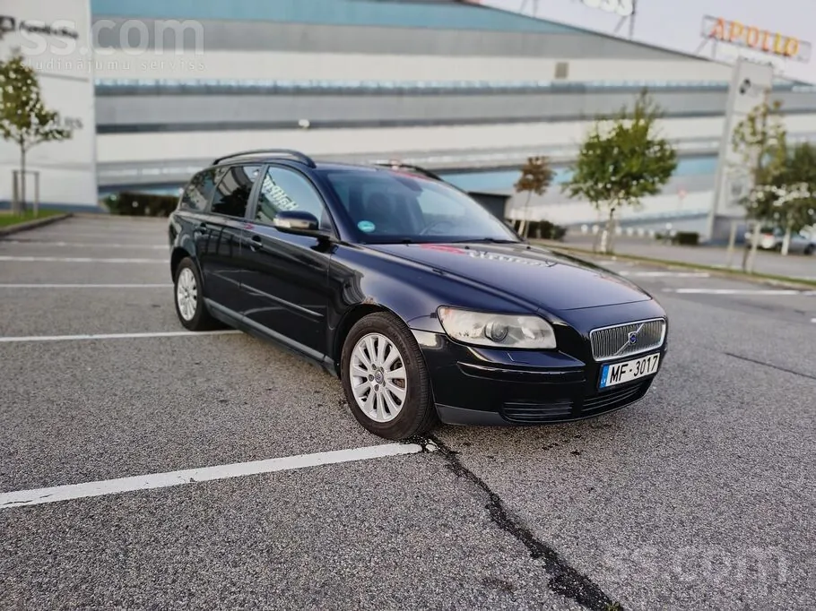 Volvo V50
