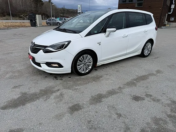 Opel Zafira Tourer 2017 photo 2