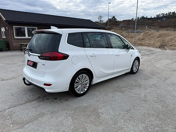 Opel Zafira Tourer 2017 photo 3