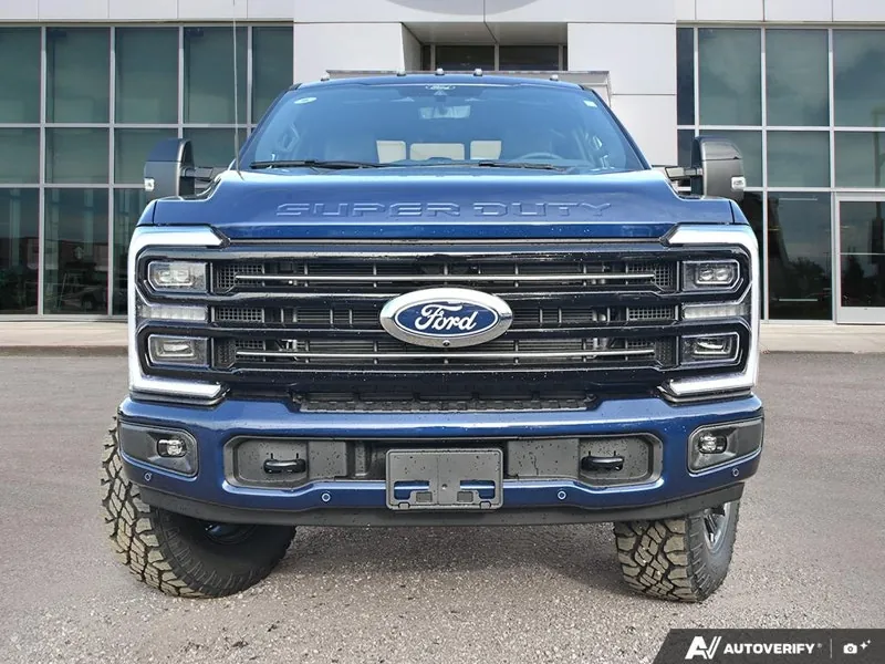 Ford F-350 Super Duty 2027 photo 2