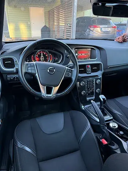 Volvo V40 2017 photo 5