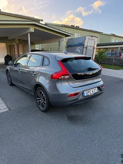 Volvo V40 2017 photo 3