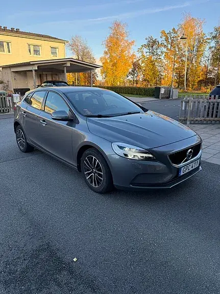Volvo V40 2017 photo 2