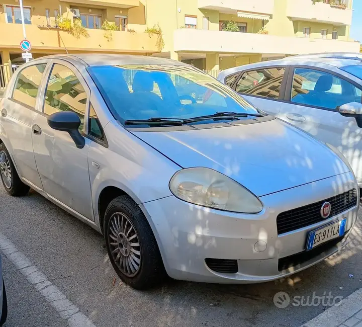 Fiat Punto 2013 photo 3