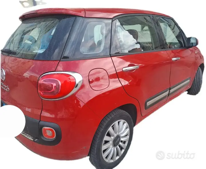 Fiat 500L 2012 photo 2