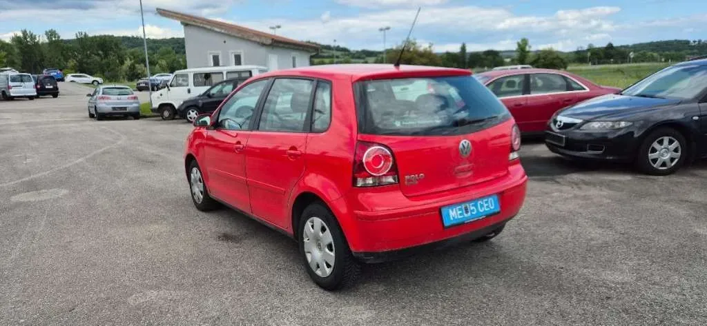 Volkswagen Polo 2008 photo 3