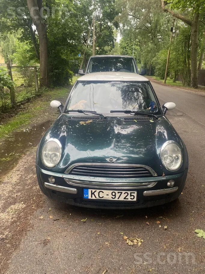 Mini One 2002 photo 3
