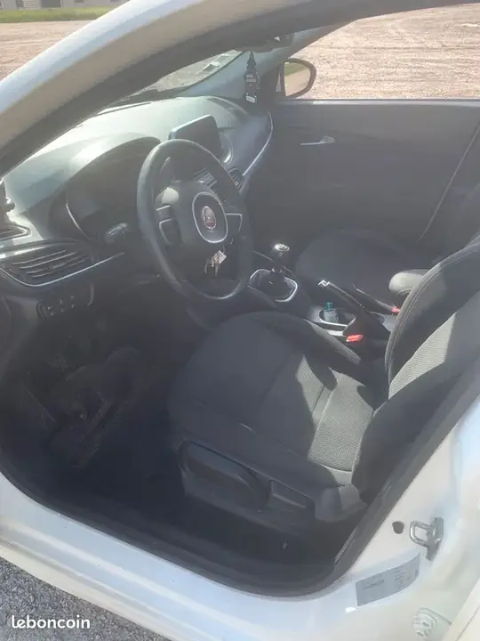 Fiat Tipo 2017 photo 3