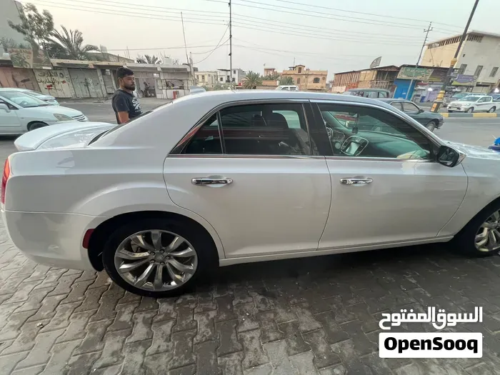 Chrysler 300 2018 photo 4