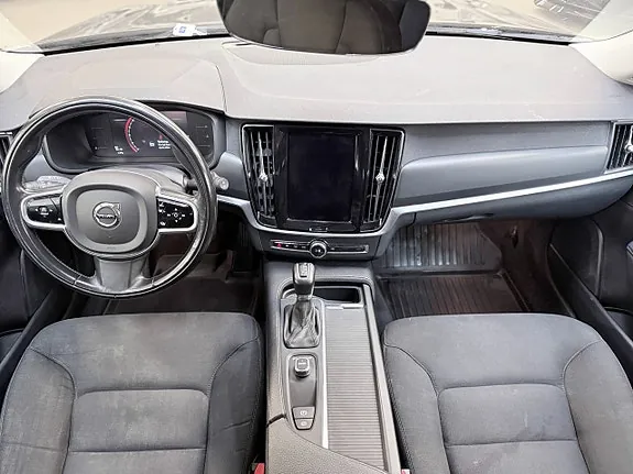 Volvo V90 Cross Country 2017 photo 2