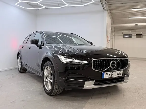 Volvo V90 Cross Country 2017 photo 4