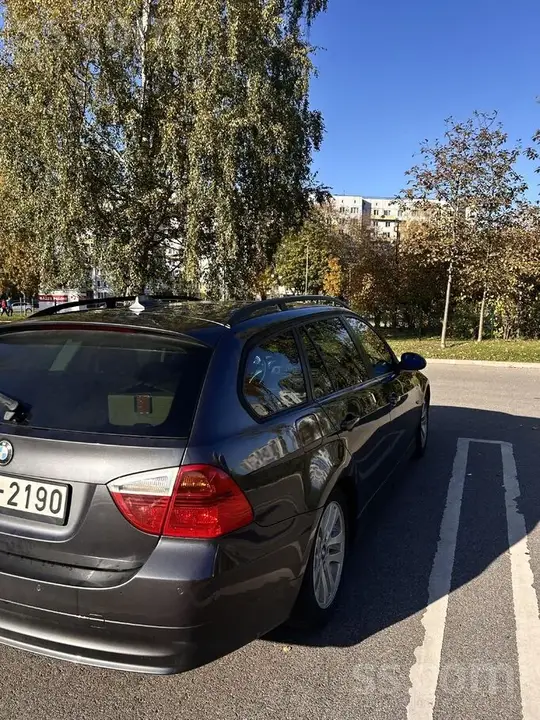 BMW 320 2007 photo 3