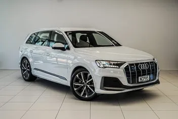 Audi Q7 2020 photo 2