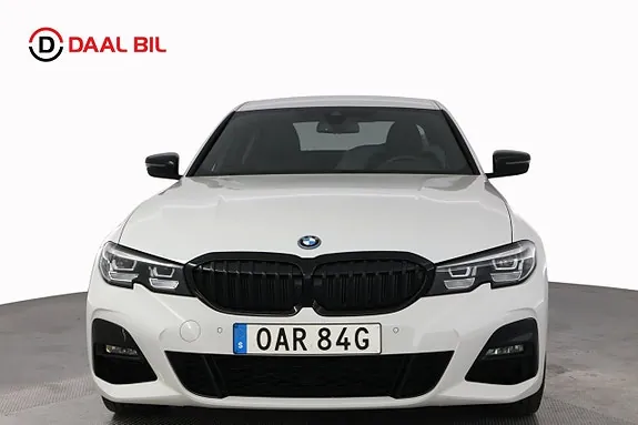 BMW 330E 2022 photo 2