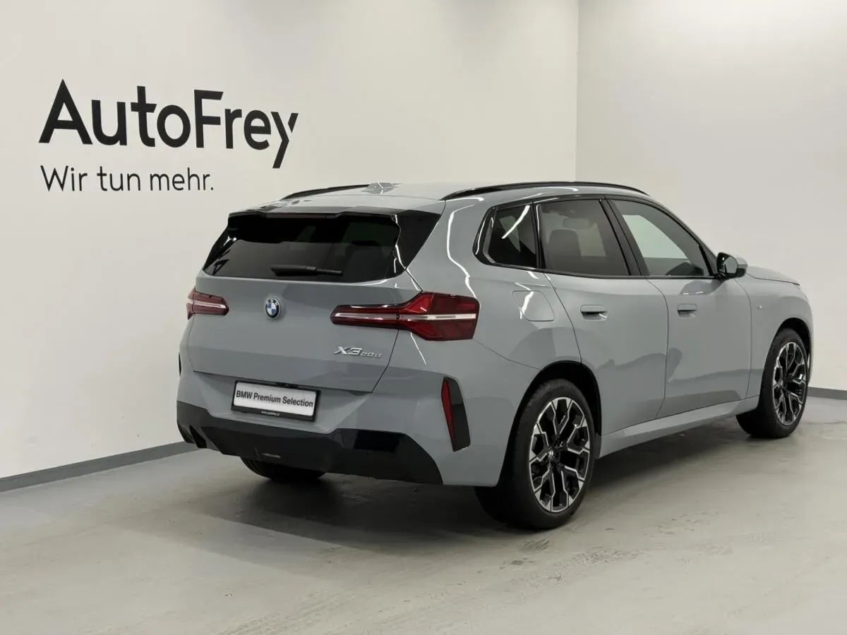 BMW X3 2025 photo 2