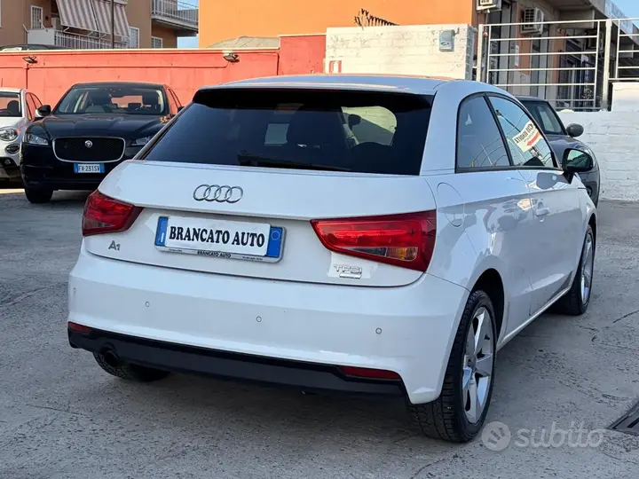 Audi A1 2017 photo 5