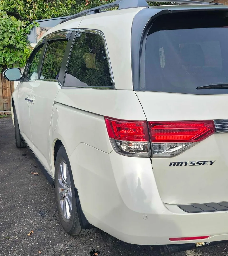 Honda Odyssey 2017 photo 4