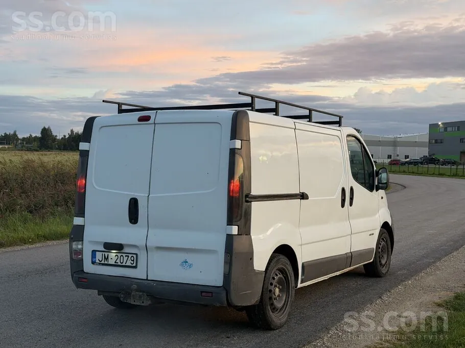 Renault Trafic 2002 photo 5
