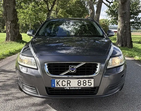 Volvo V50 2010 photo 5