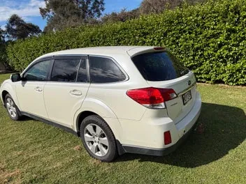 Subaru Legacy 2009 photo 3